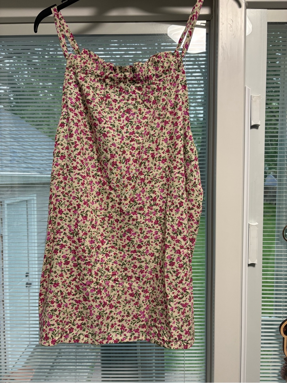 Floral Pink Cream Spaghetti-Strap t